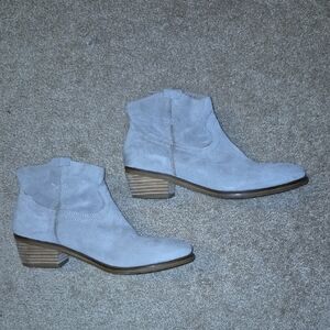 Women's Gray Ankle Boots